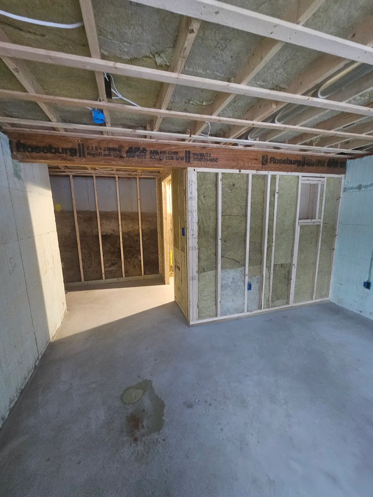 Basement addition framing and insulation with bathroom in hudson nh